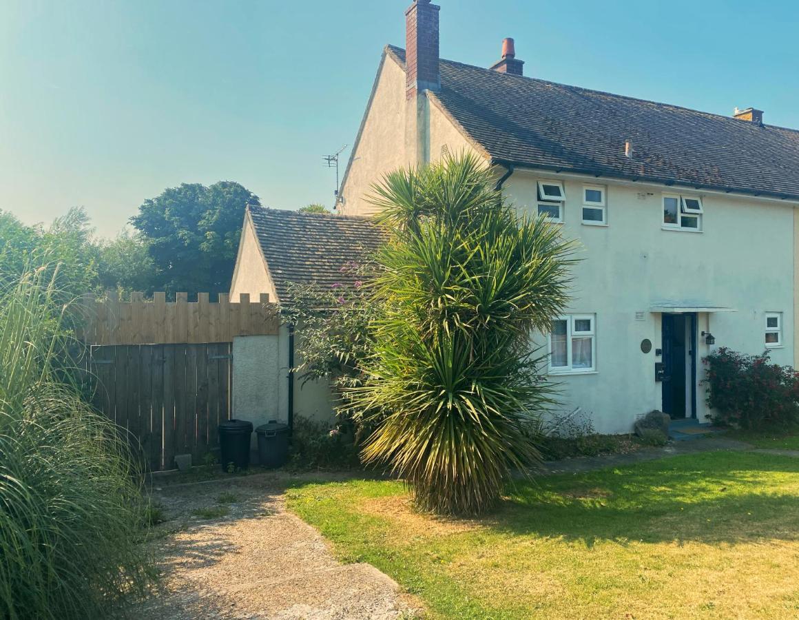 Sea Bean 2 Bedroom House Manorbier Tenby Pet Friendly Exterior foto